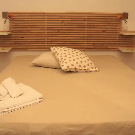 Bed and Breakfast Mediterraneo Μπισέλιε